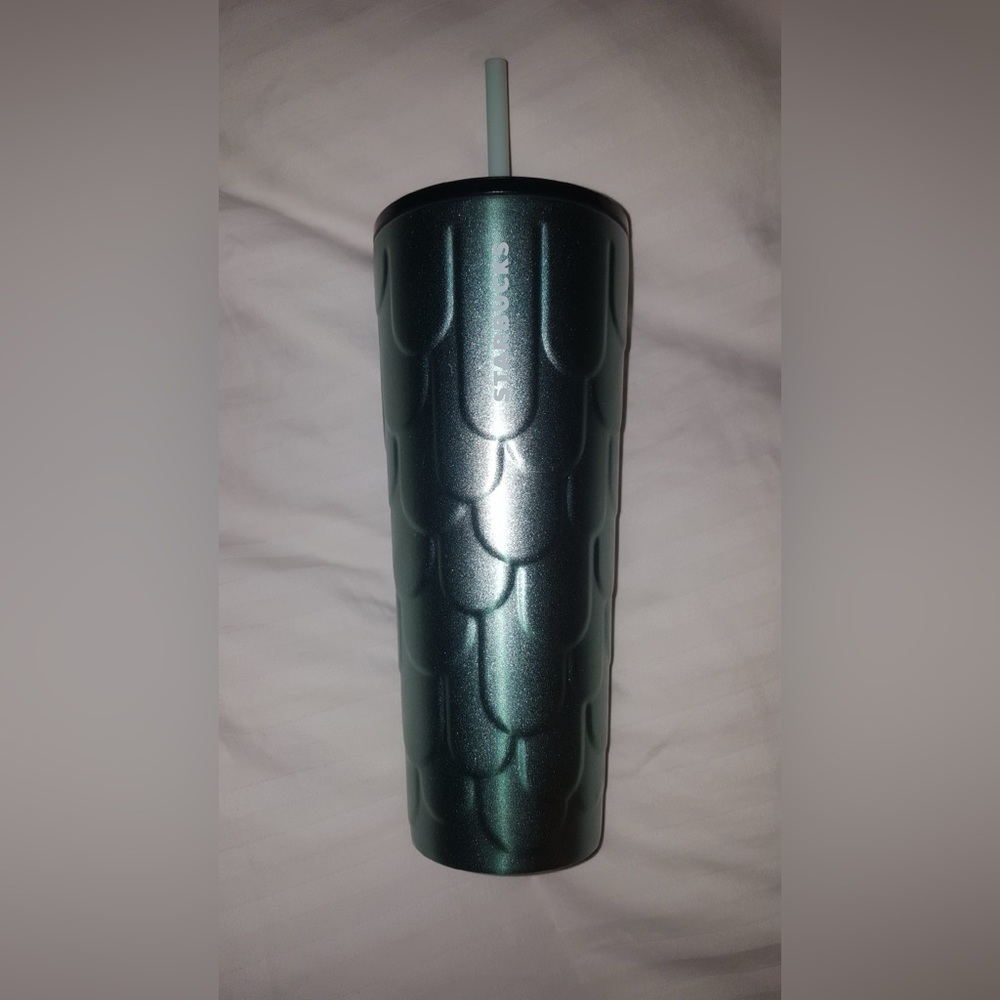 Starbucks 2022 Spring Mermaid Scales Tail Stainless Venti Tumbler 24 Oz.